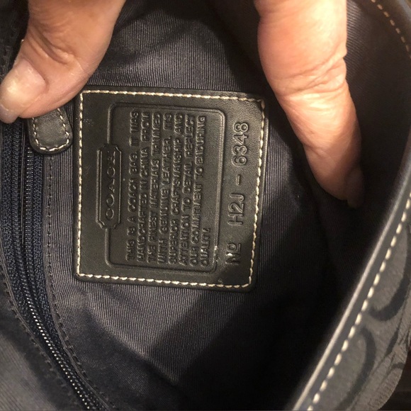 Coach purse - Picture 6 of 6